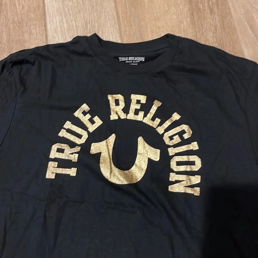 True Religion Loungewear Tee Black/Gold LARGE